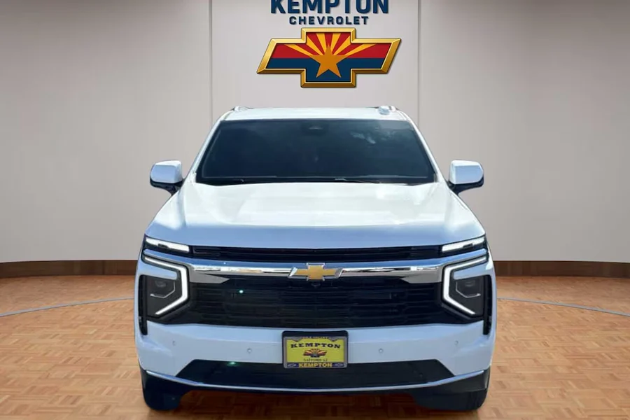 2025 Chevrolet Suburban LS