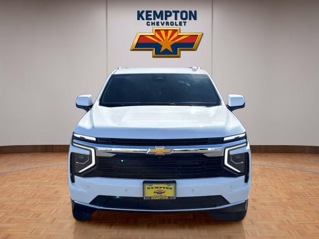 2025 Chevrolet Suburban LS image 1